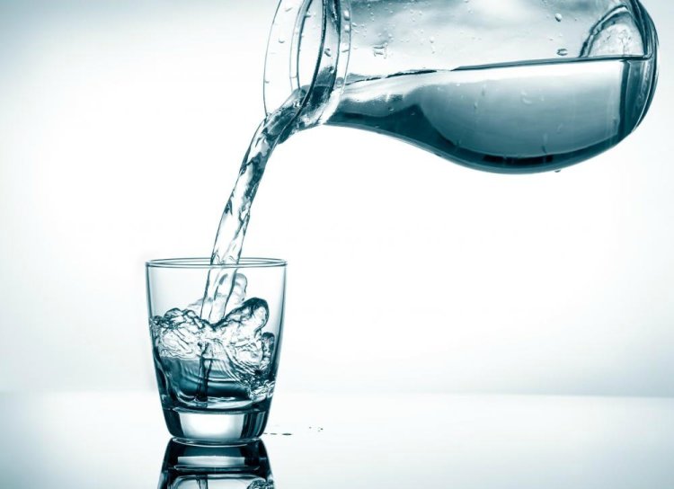 Čaša vode je najzdraviji jutarnji napitak