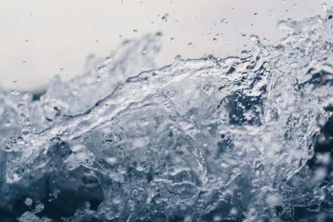 Filtrirana voda zdravija je od destilirane vode, alkalne vode i vode sa “vitaminima”.